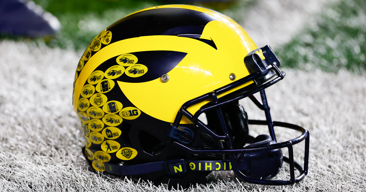 Michigan offensive line wins best-in-nation Joe Moore Award