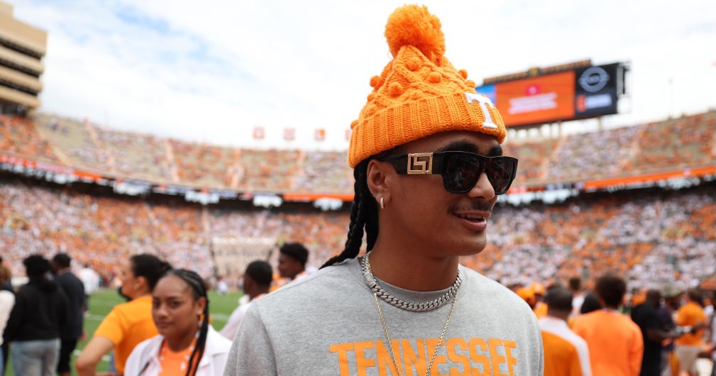 How to pronounce Tennessee QB Nico Iamaleava's last name