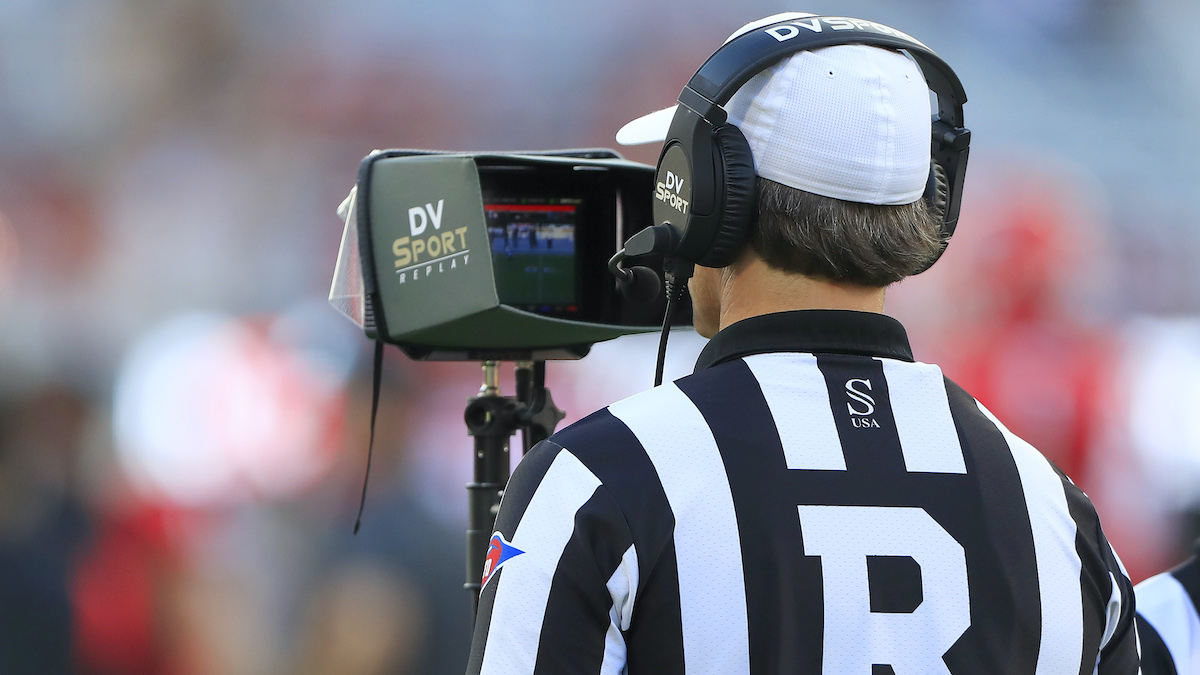 SEC officiating crew in Cheezit Bowl called out by Yahoo Sports