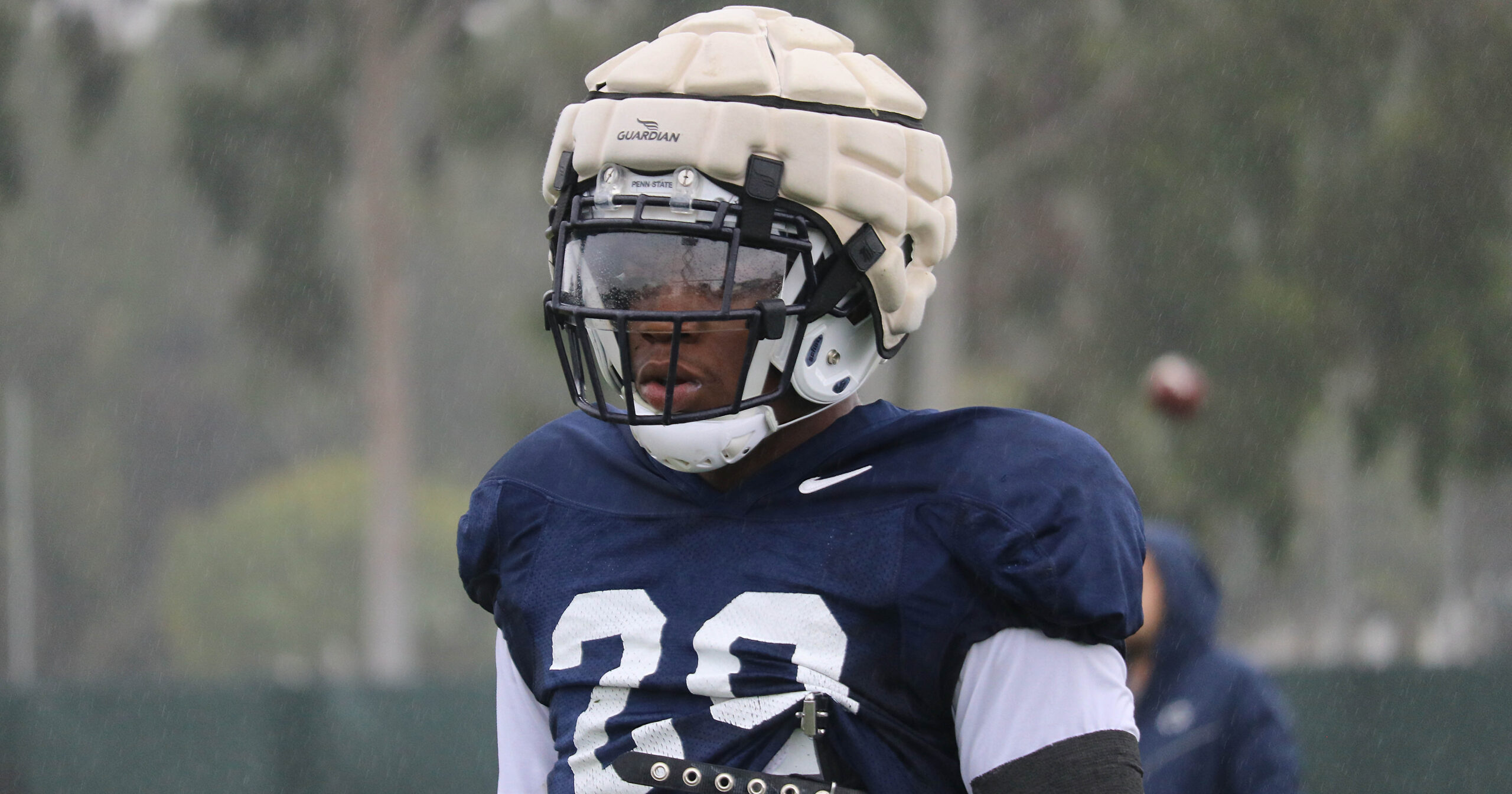 Penn State defensive end Adisa Isaac