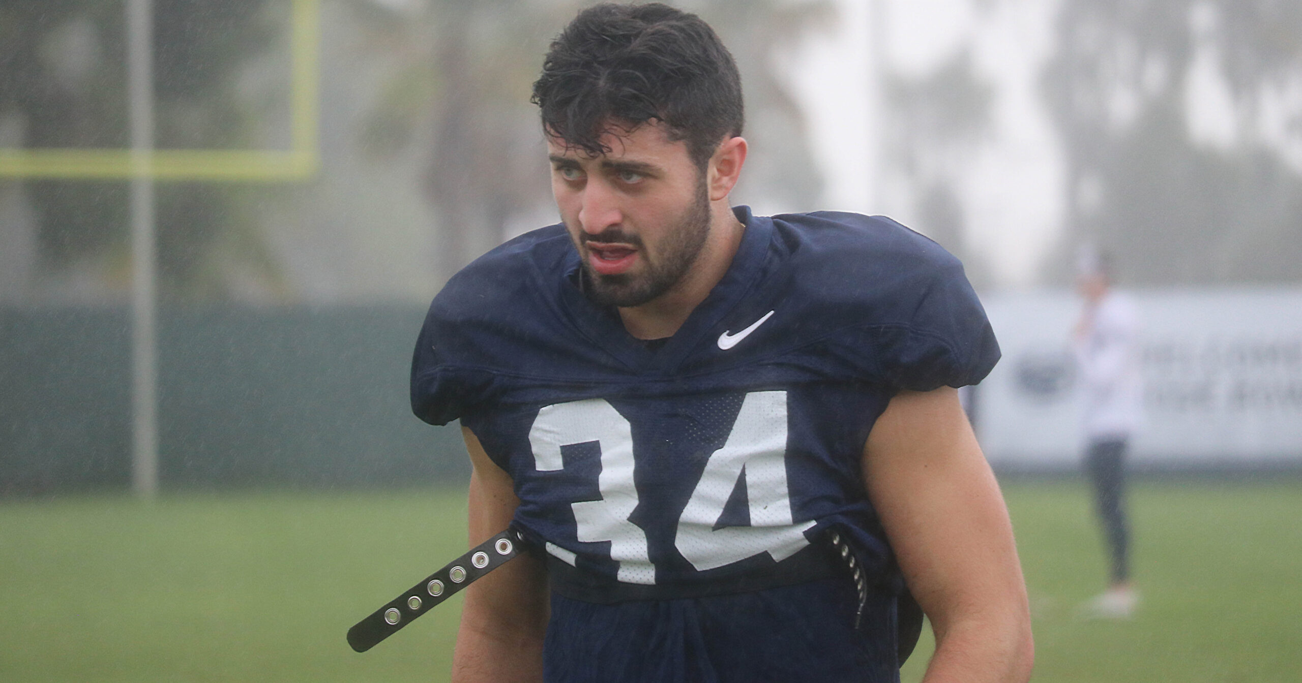 Linebacker Dominic DeLuca