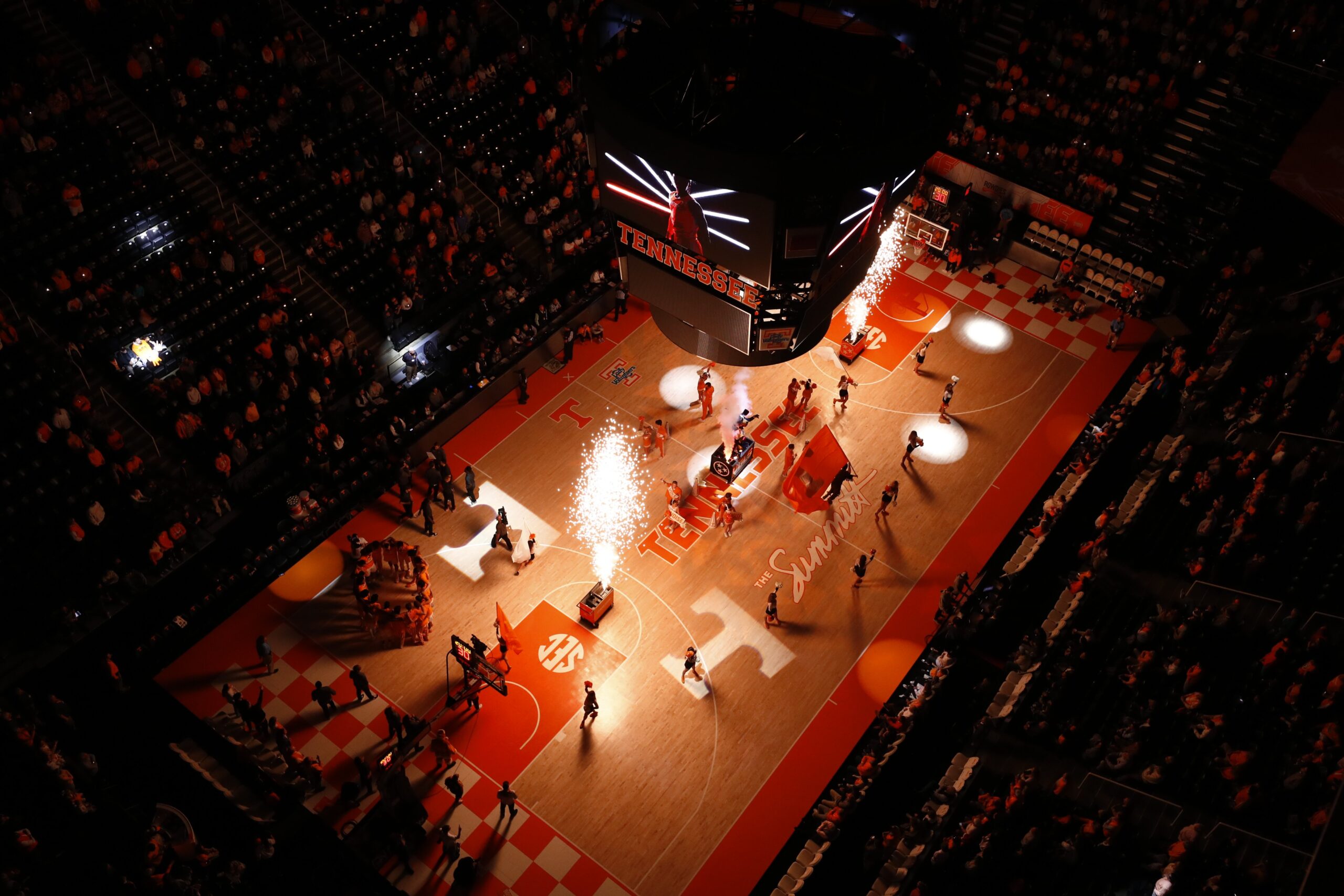 Where joe lunardi has tennessee in latest bracketology update