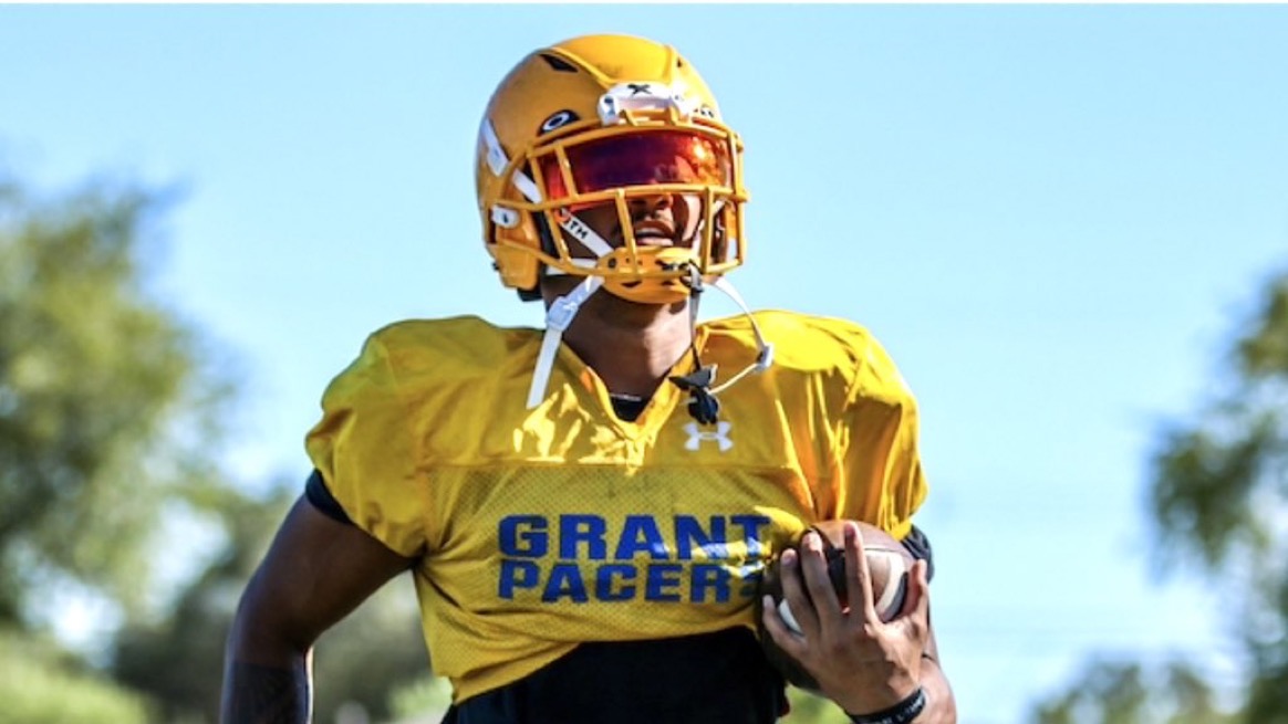 2024 LB Kingston Lopa commits to Arizona On3