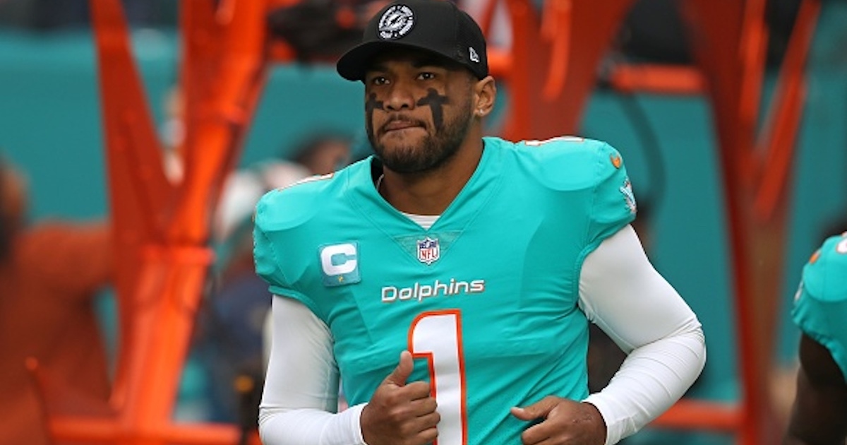 Dolphins QB Tagovailoa Ruled Out for Sunday's Playoff Game, Thompson Likely  to Start – NBC 6 South Florida