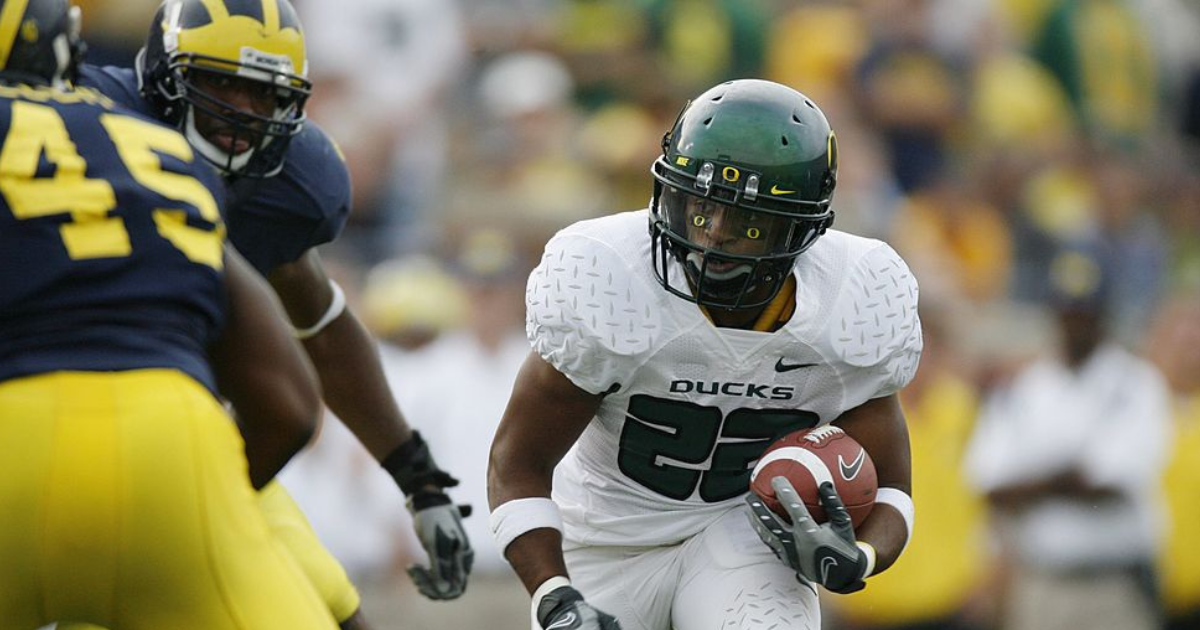 Former Duck Andre Crenshaw expected to become RB coach at Western Kentucky  | SuperWest Sports