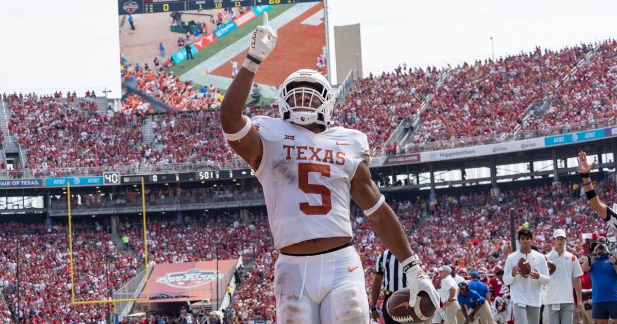 2023 NFL Mock Draft has Texas RB Bijan Robinson picked in the top 10