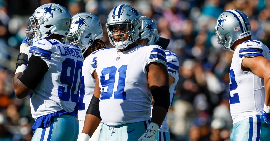 Dallas Cowboys defensive tackle Carlos Watkins listed as