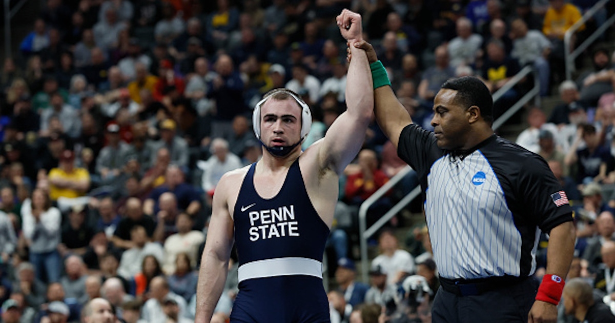 Max Dean details Penn State wrestling's victory over Iowa On3