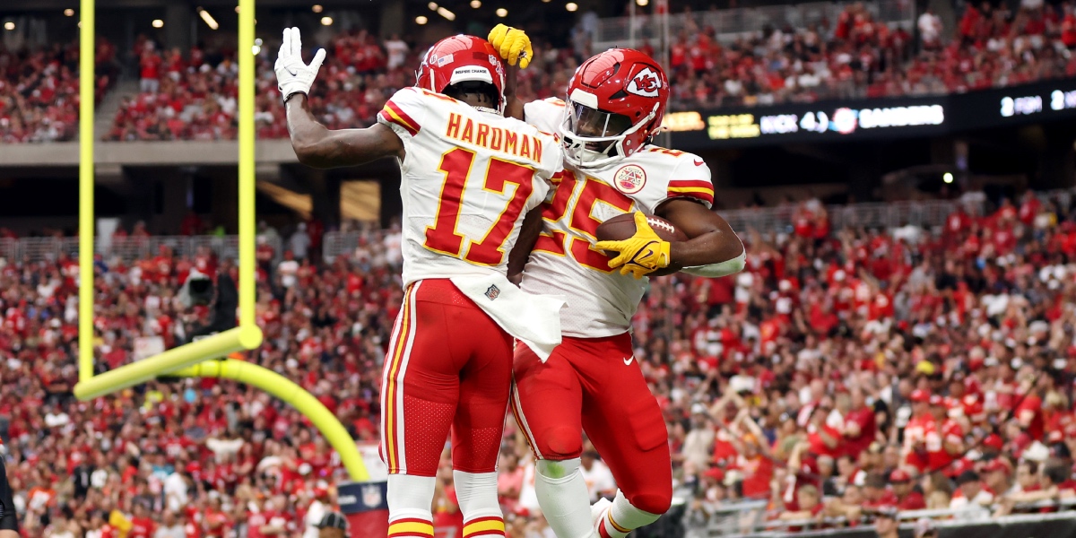 Chiefs Mecole Hardman-Clyde Edwards-Helaire Super Bowl moves