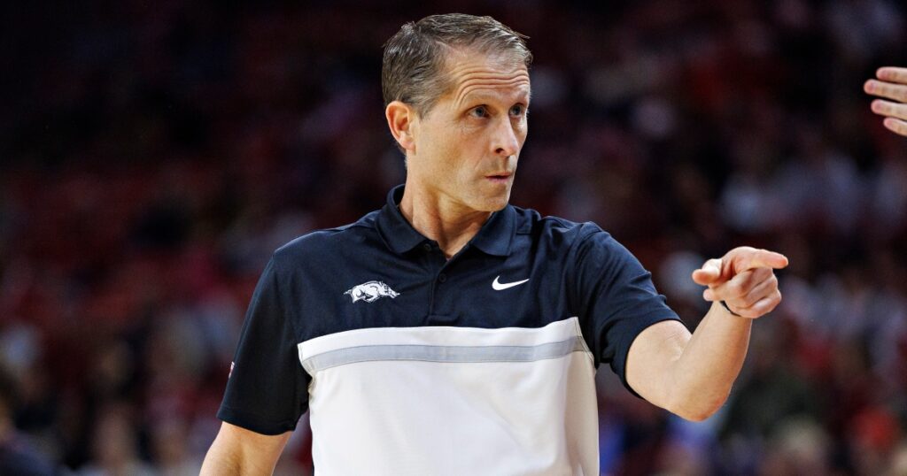 arkansas-head-coach-eric-musselman-commends-team-playing-through-ailments-versus-kentucky