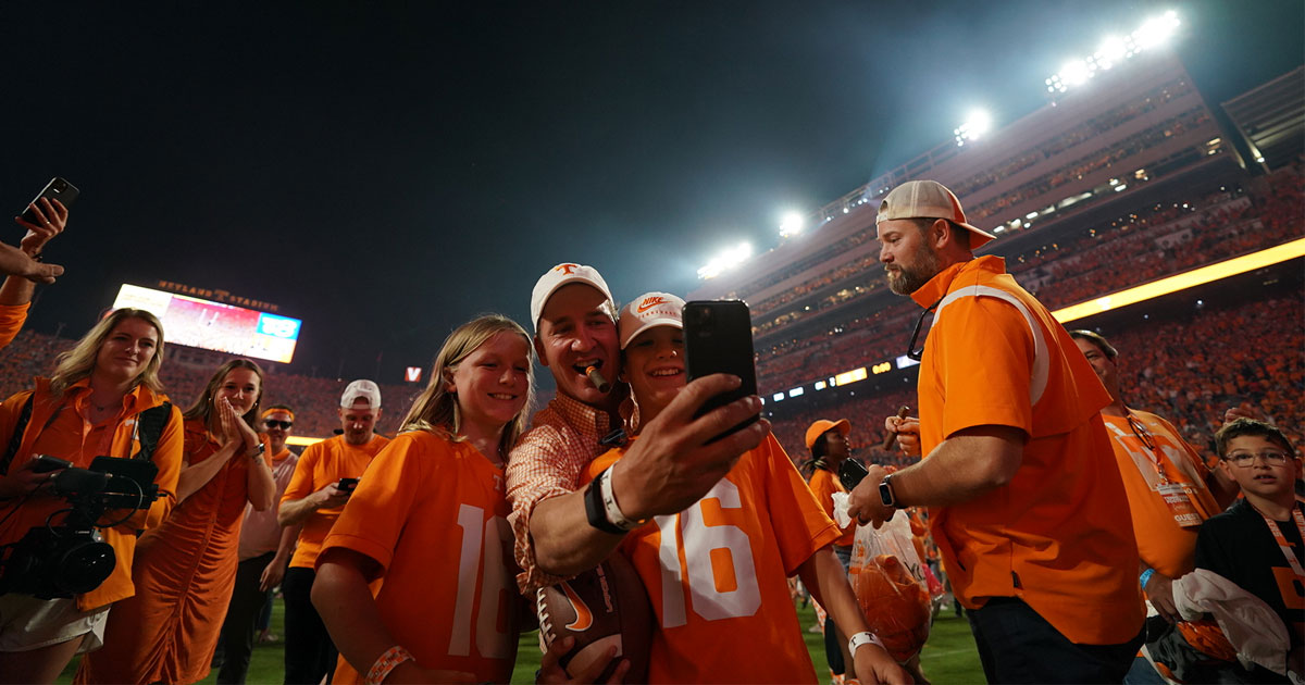 Hendon Hooker Describes Relationship With Josh Heupel - Sports Illustrated  Tennessee Volunteers News, Analysis and More