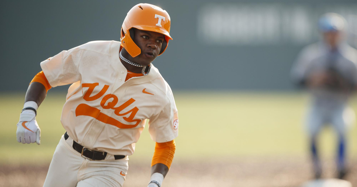 Outfielder Kyle Booker enters NCAA transfer portal