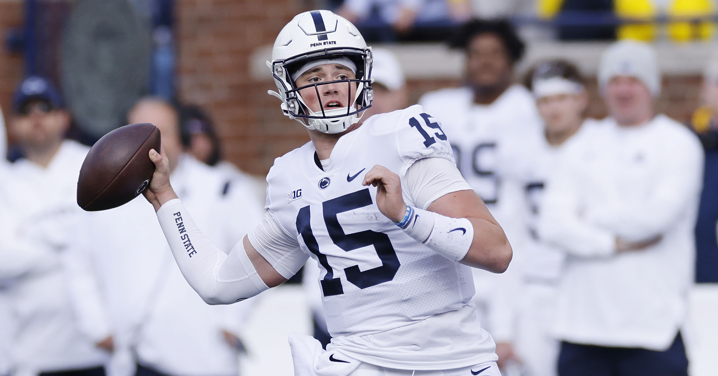 Penn State freshmen in uniform at football picture day; Scenes from the  event 