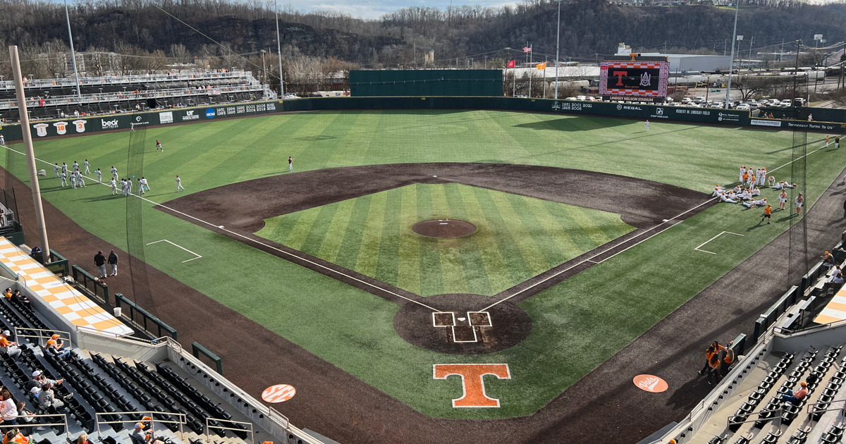 Tennessee baseball coach Tony Vitello excited about renovations