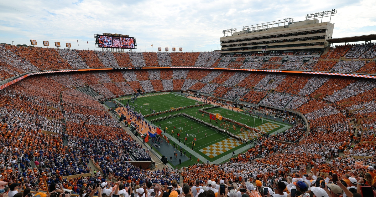 Tennessee announces passing of Vol alum Bob Neyland Jr, son of ...