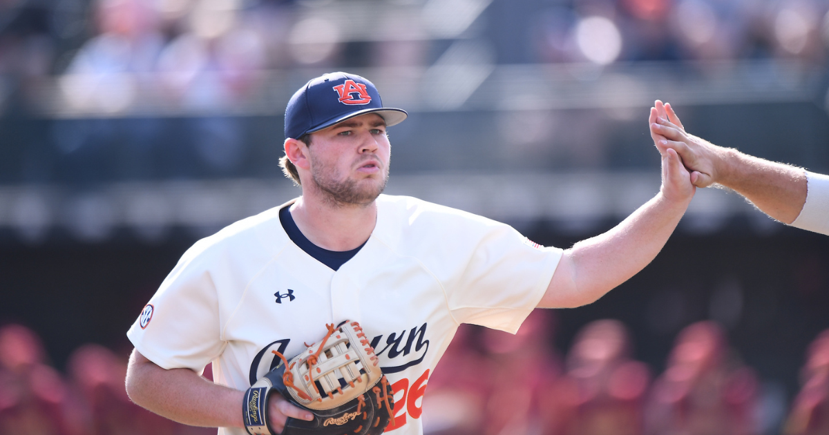 Another big inning brings Auburn baseball its second win in NCAA