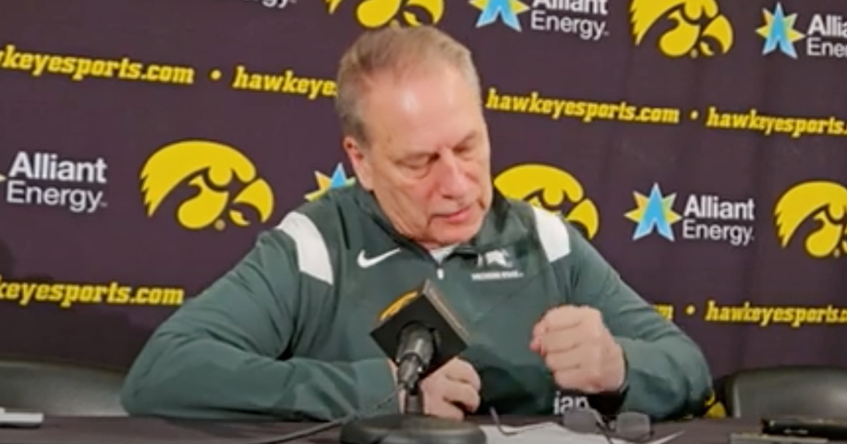 Michigan State's Tom Izzo tablepounding mad after loss at Iowa
