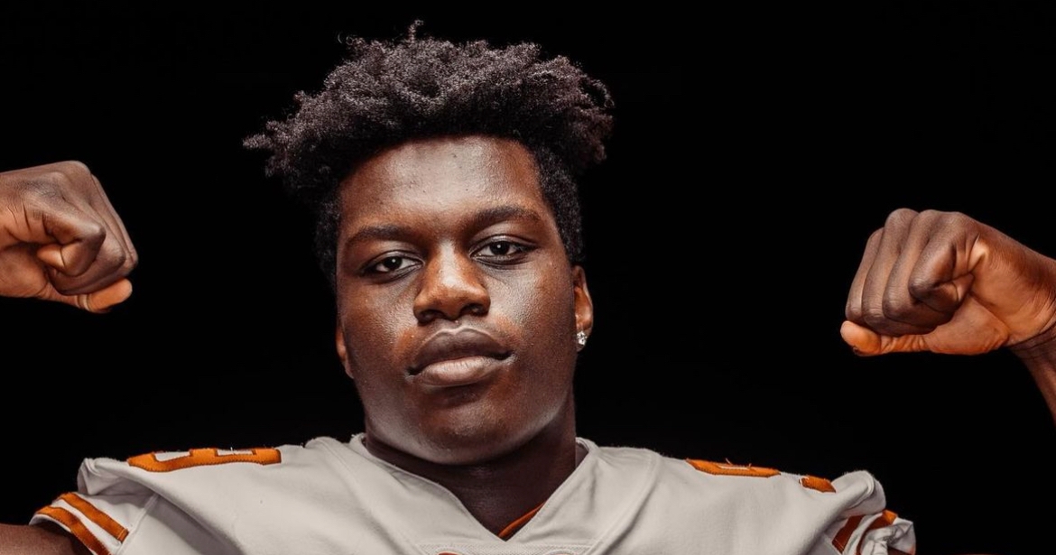 Notre Dame battling for 2024 fourstar DL Joseph JonahAjonye