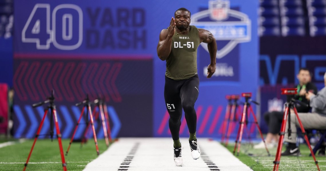 Watch: Byron Young posts blazing 40 time at NFL Combine