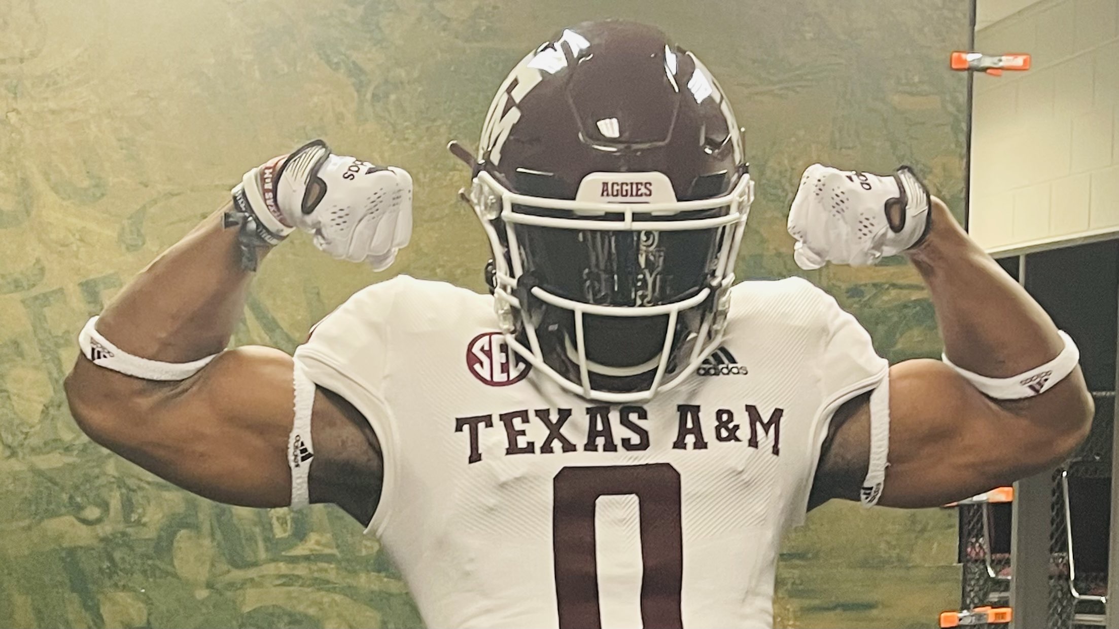 2025 LB Kelvion Riggins talks Texas A&M and recruitment