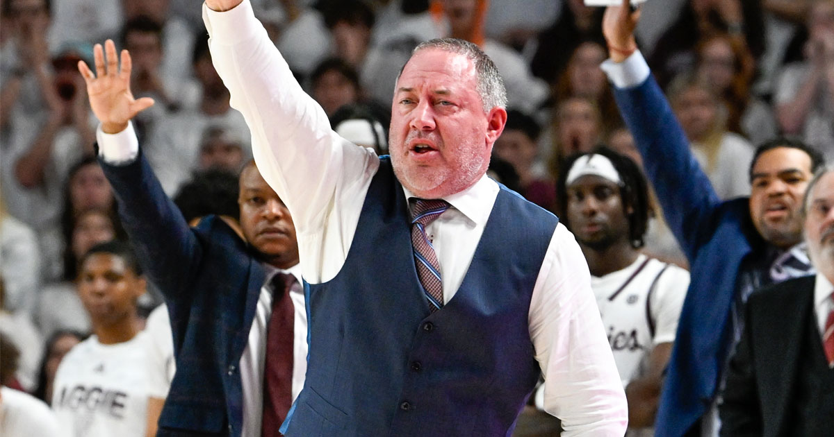 Buzz Williams Breaks Down Texas A&M's Approach Around The Rim - On3