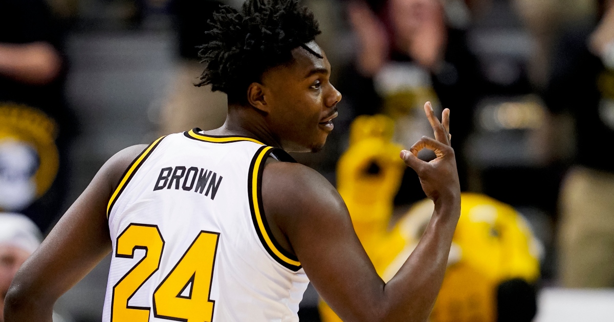 Clippers select Kobe Brown with No. 30 pick in 2023 NBA Draft