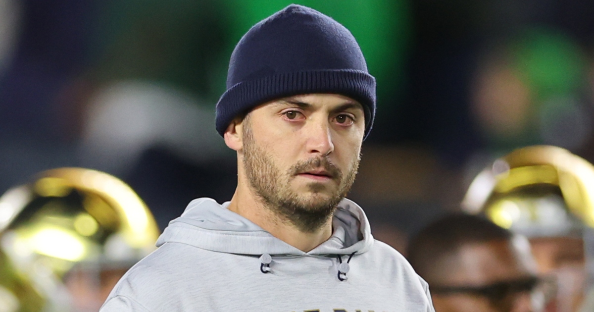 Newsstand: Former Notre Dame OC/QB Tommy Rees named candidate for NFL position