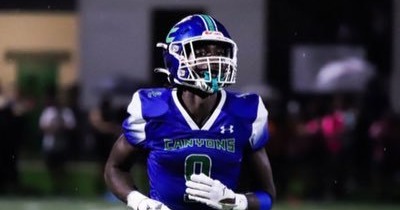 4-star WR Waden Charles visits Miami for Sunday summer camp, shows out for Hurricane coaches