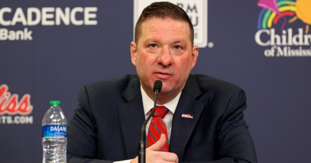 Ole Miss HC Chris Beard