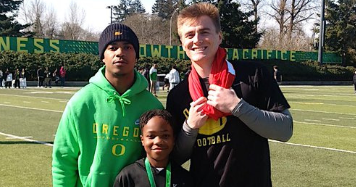 Oregon Ducks hosting big football recruiting weekend: A look at the  visitors 