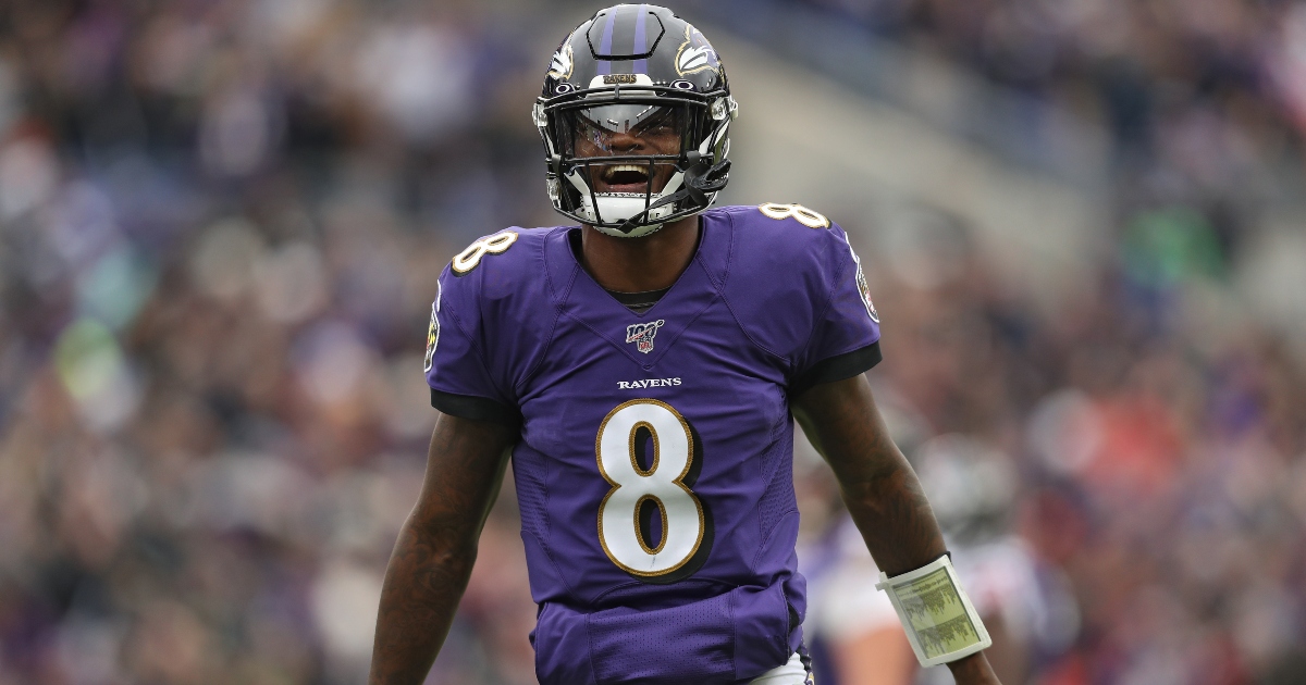 Ravens quarterback Lamar Jackson addresses questions about injuries