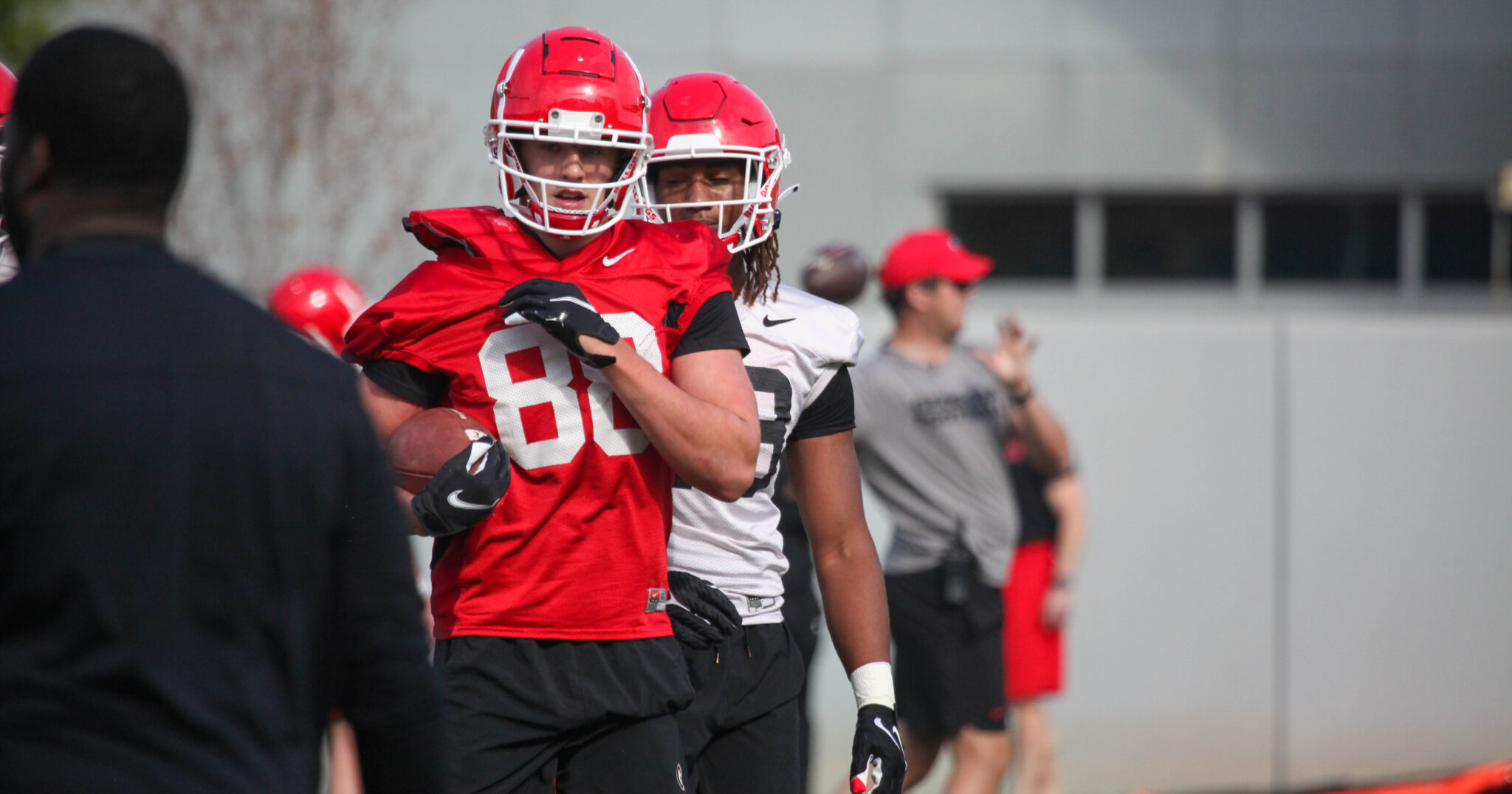 Star Georgia tight end Brock Bowers to miss spring practice after surgery