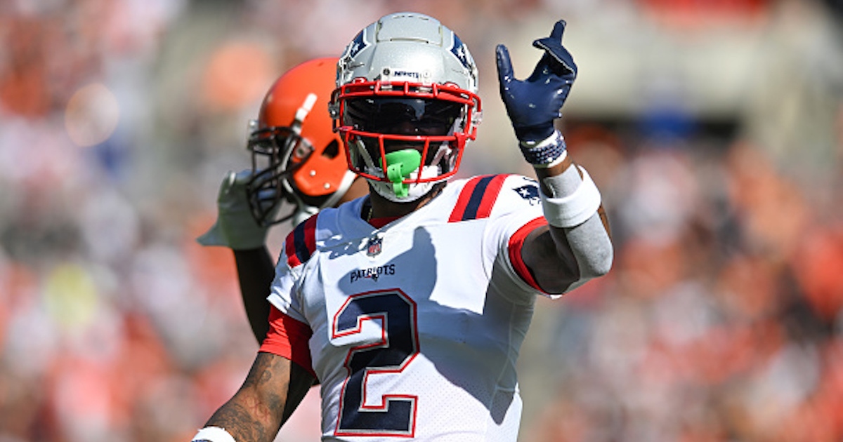 Jalen Mills re-signs with New England Patriots on one-year, $6.1 million  deal - On3