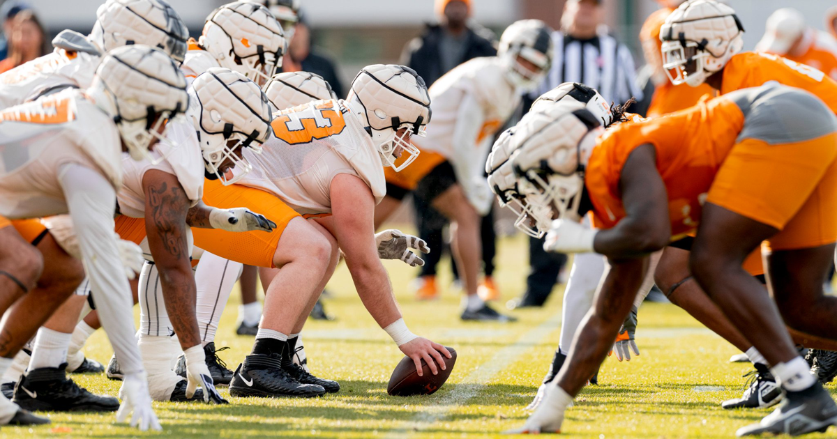 Spring Practice No. 4 Observations — The pads have come on