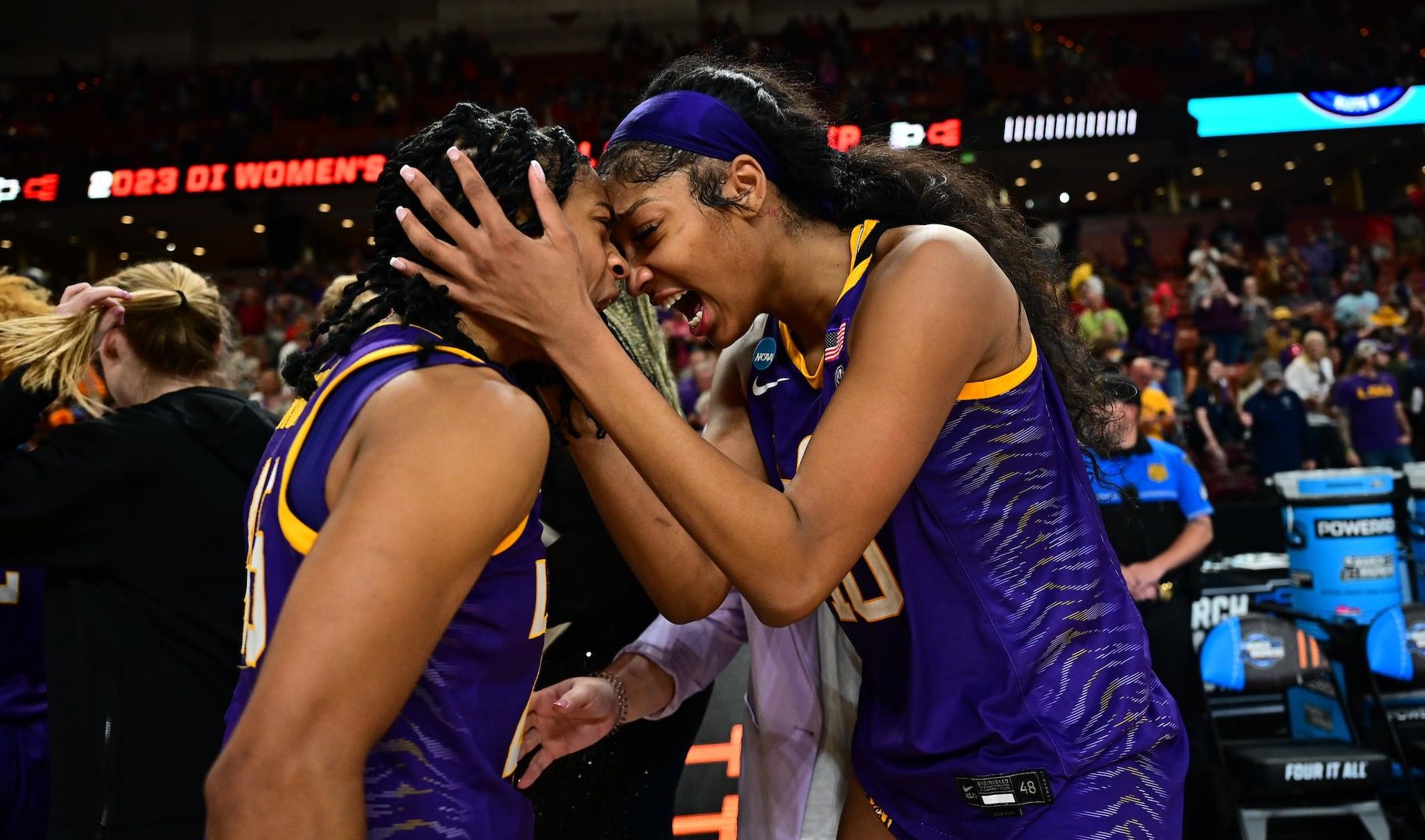 LSU WBB outlasts Utah 66-63, advances to Elite Eight