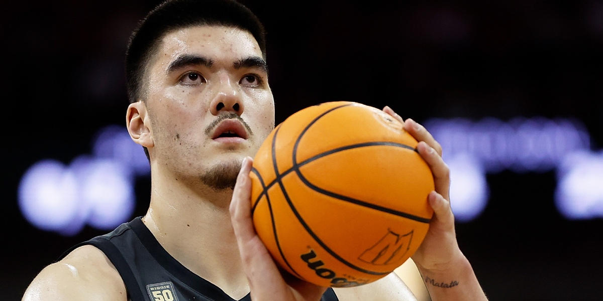 Purdue center Zach Edey declares for 2023 NBA Draft, will maintain ...