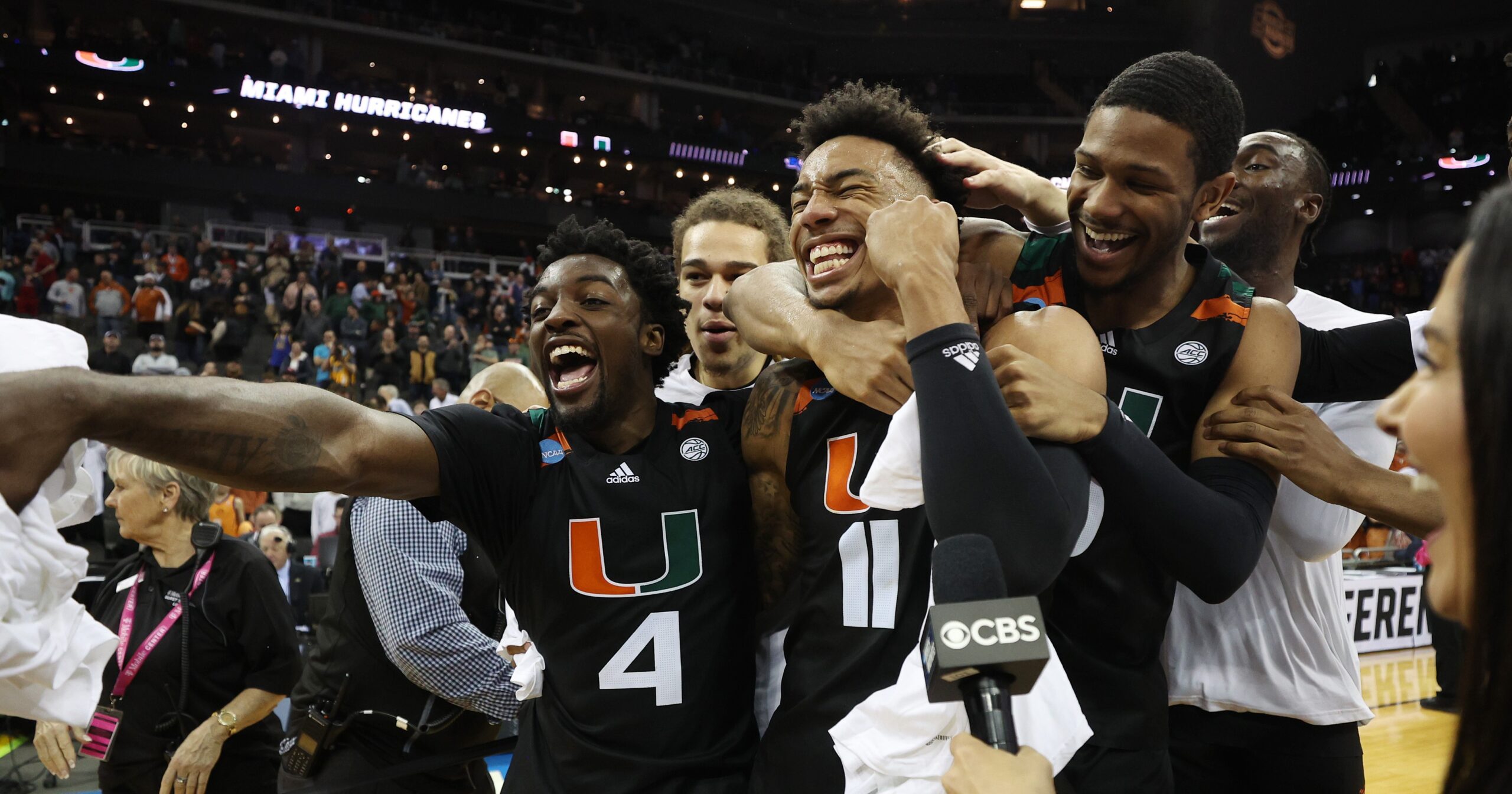 Miami Takes Care of Notre Dame, 62-49 - State of The U