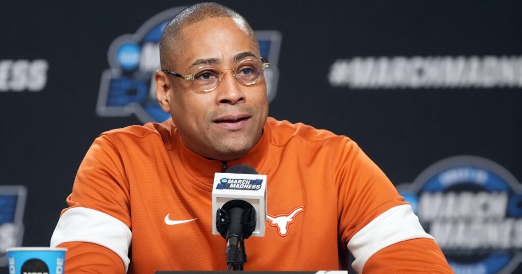 new-texas-head-coach-rodney-terry-reveals-first-order-of-business-brock-cunningham