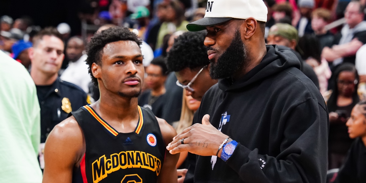 Bronny James joins USC teammates for preseason fan event