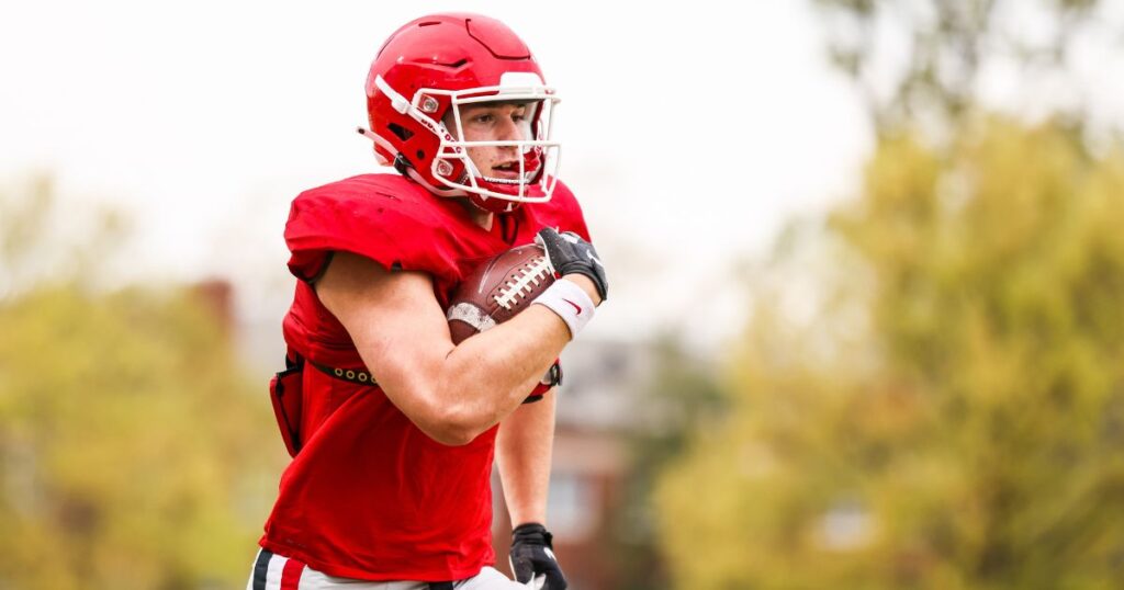 PHOTOS Latest look at the action from spring practice