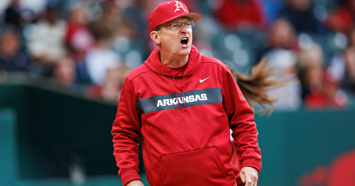 Arkansas baseball coach Dave Van Horn confident his team can still win ...