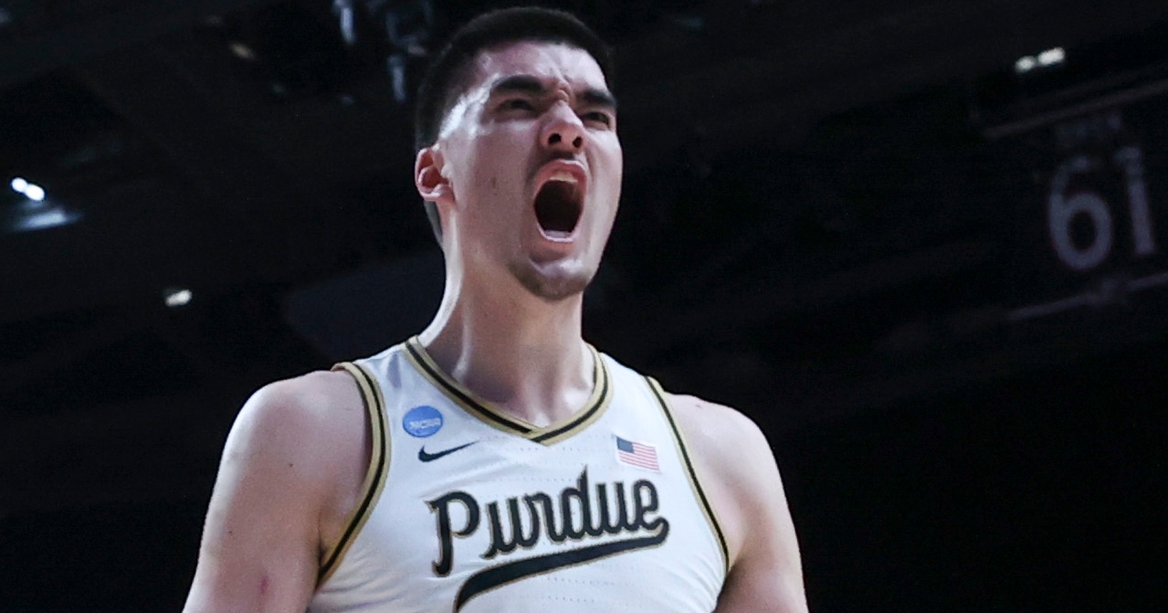 Breakdown: What Zach Edey’s return to Purdue means next season