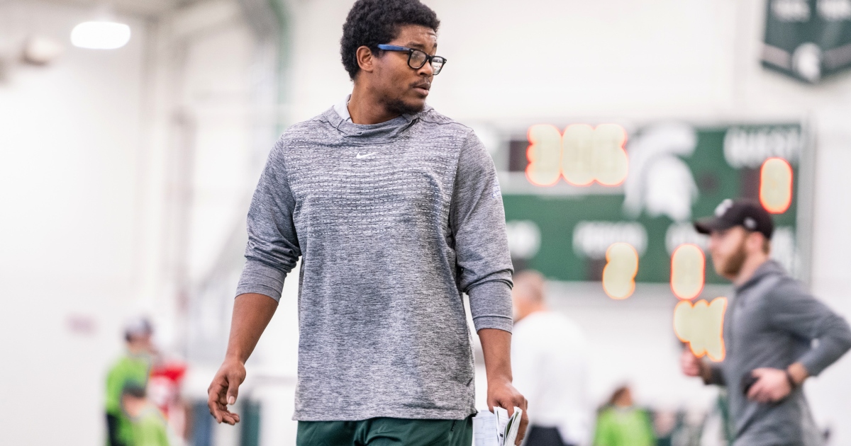 New grad assistant Antjuan Simmons says Michigan State is ‘completely different’ than when he played