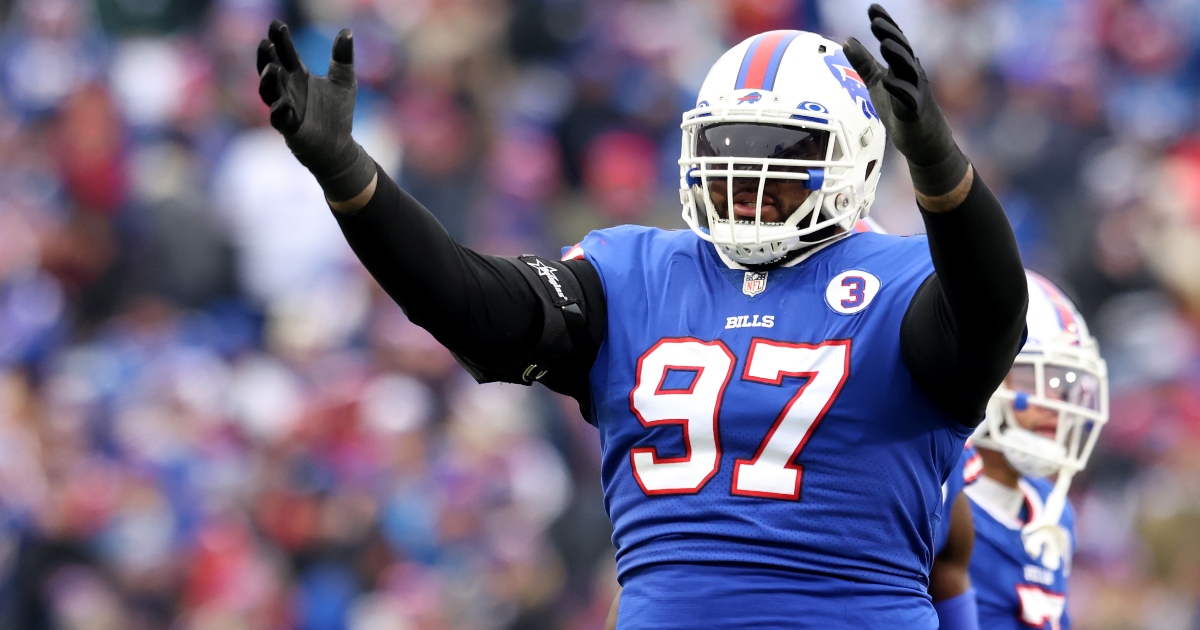 Should the Buffalo Bills Re-Sign Shaq Lawson & Jordan Phillips