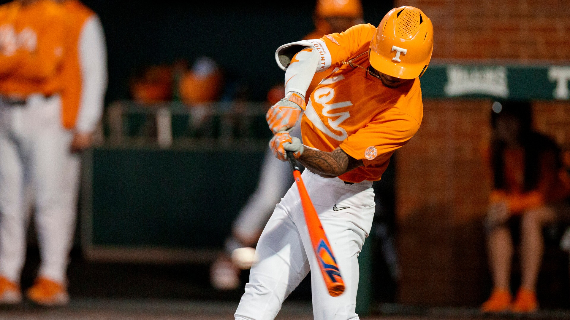 Tennessee baseball gets transfer commitment from Maui Ahuna