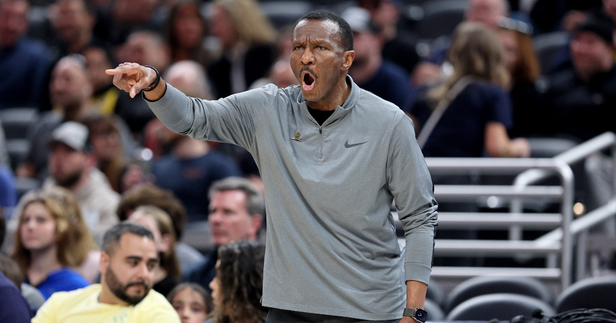 Former Kentucky player/assistant, Dwane Casey, out as Pistons head coach