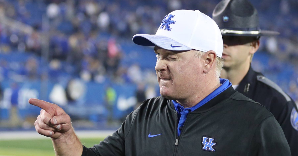 Mark Stoops makes Top 20 of Pro Football Focus' Coach Rankings - On3