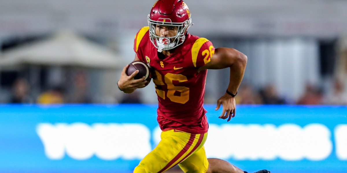 USC RB Travis Dye signs deal following NFL Draft - On3