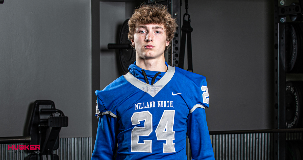 Millard North LB Pierce Mooberry commits to Nebraska over Iowa State, Minnesota, and Kansas State