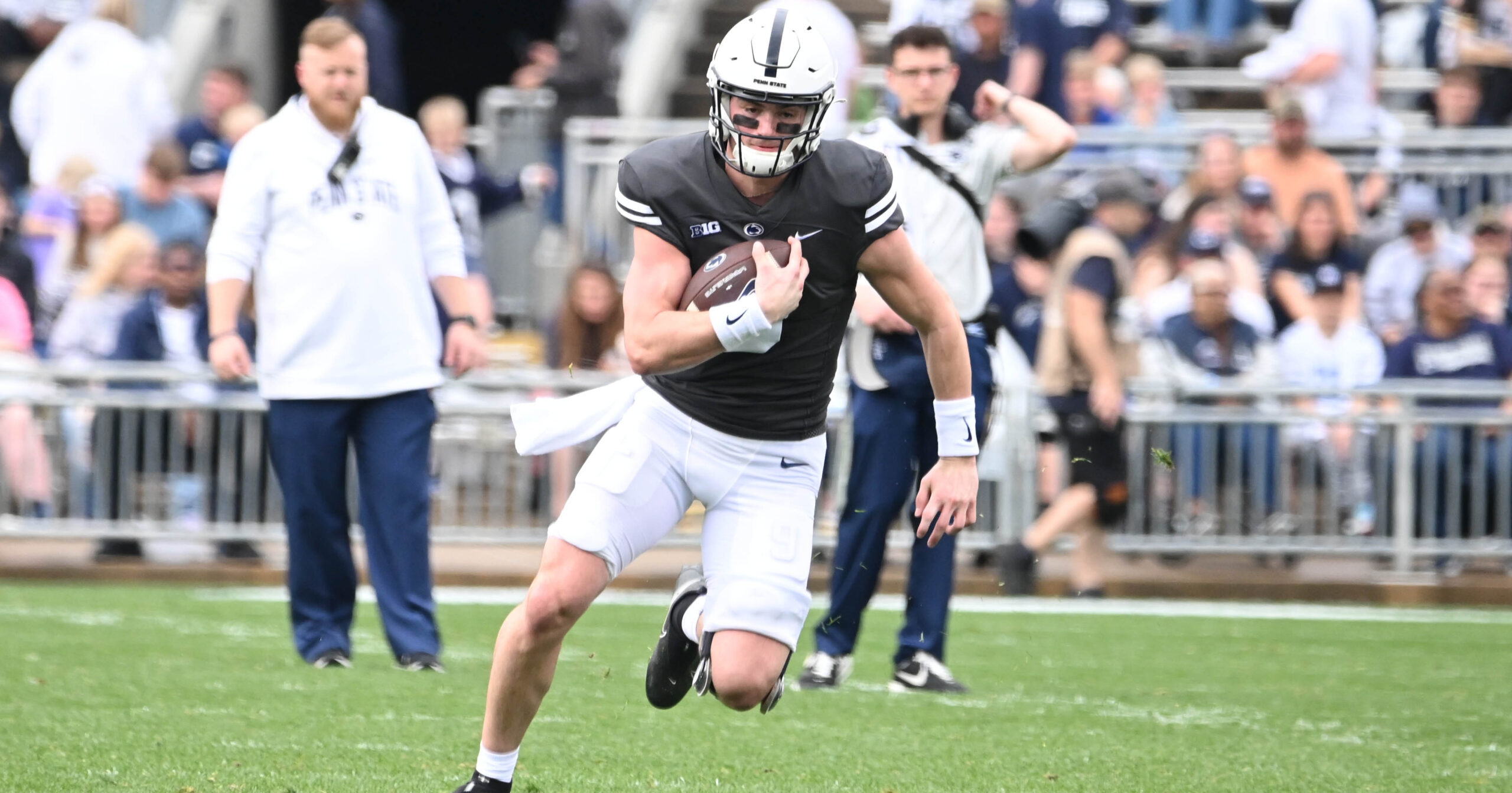 Penn State quarterback Beau Pribula